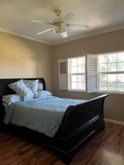 Luxury Half Acre Resort House Sacramento 0*,  Estados Unidos