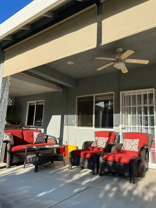 Luxury Half Acre Resort House Sacramento